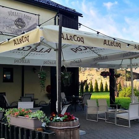 Villa Kertelhof Guesthouse แกร์ดลา ภายนอก รูปภาพ