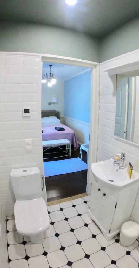 Villa Kertelhof Guesthouse แกร์ดลา ภายนอก รูปภาพ